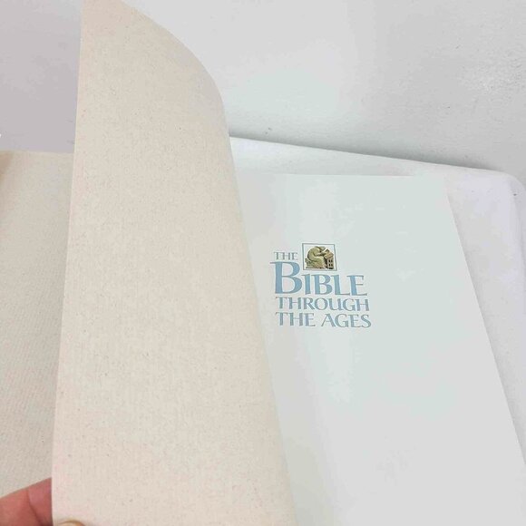 Reader's Digest The Bible Through the Ages Hardcover Book (1996) - Picture 11 of 12